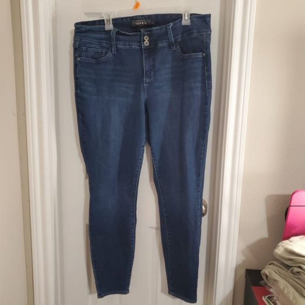 Torrid 20R woman's skinny jeans